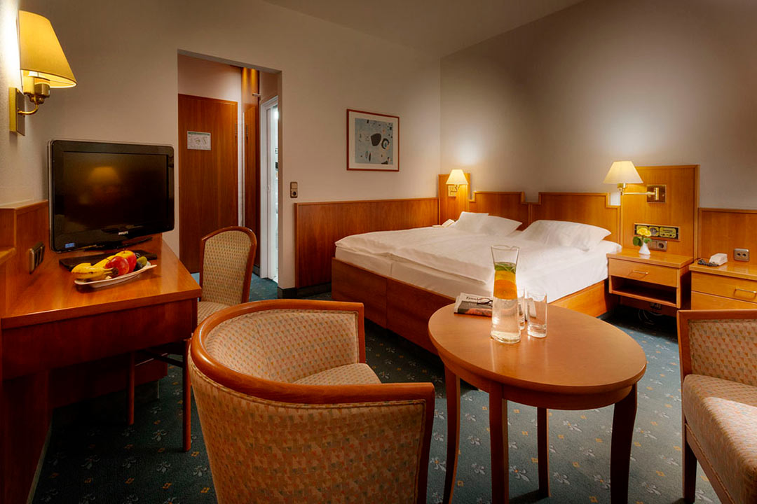 Doppelzimmer 01