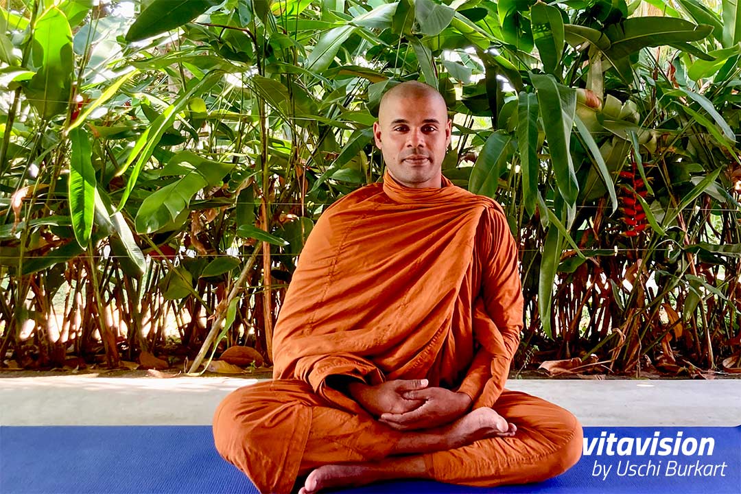 Begeisterung für einen buddhistischen Mönch